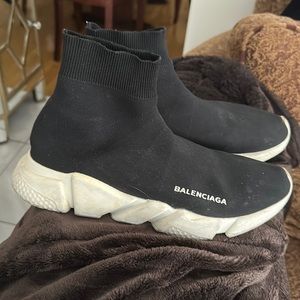 Balenciaga speedruners